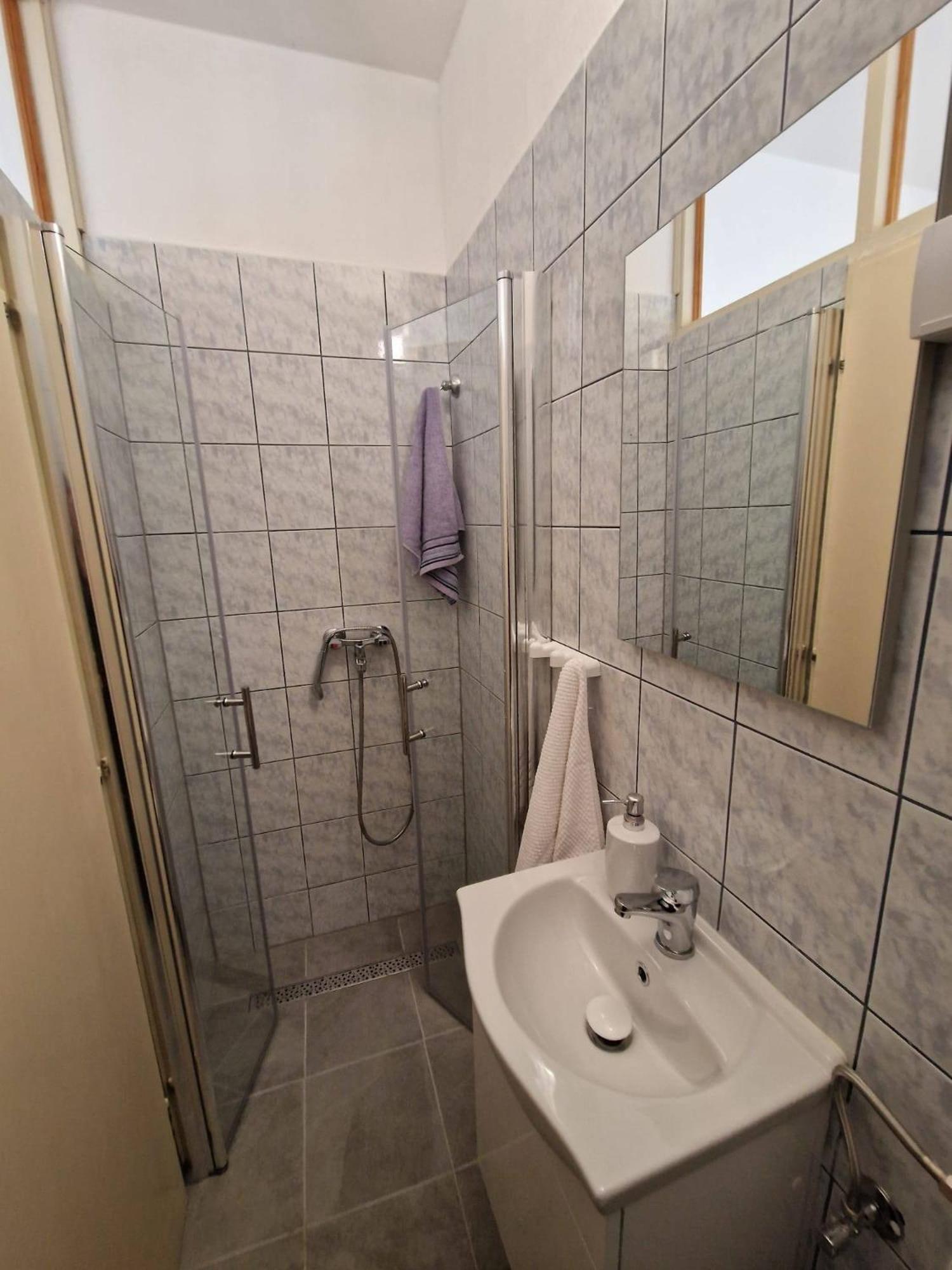 Apartments By The Sea Seget Donji, Trogir - 2029 Kültér fotó